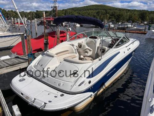 Crownline 255 CCR specificaties 